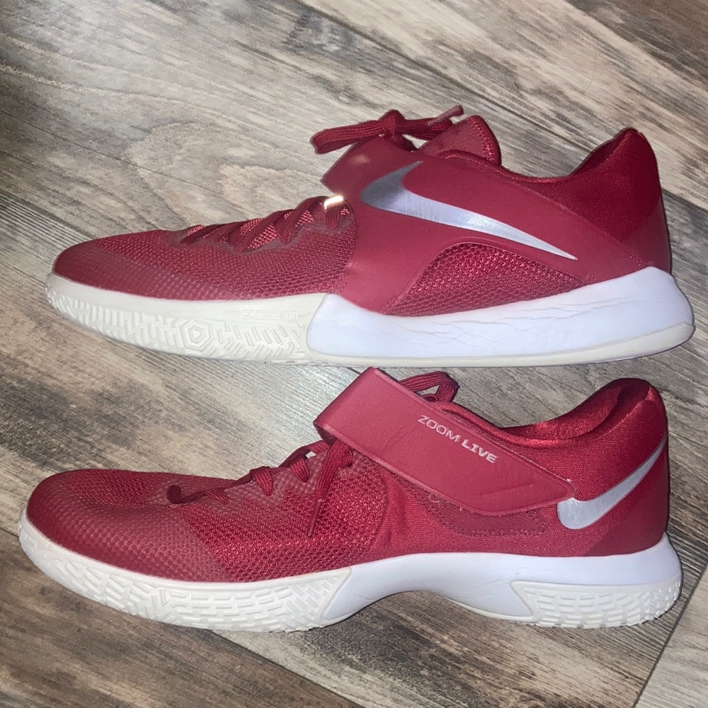 Nike Zoom Live Red Men’s Basketball Shoes Size 17.5